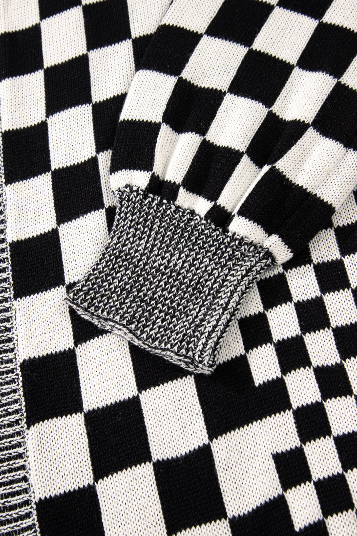 Black Checkered Bubble Sleeve Plus Size Cardigan