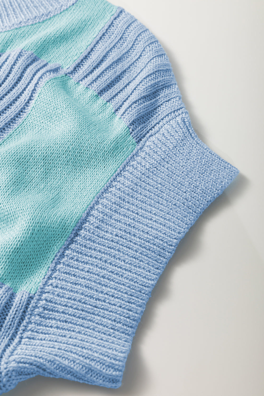 Color Block Crew Neck Sweater-Light Blue