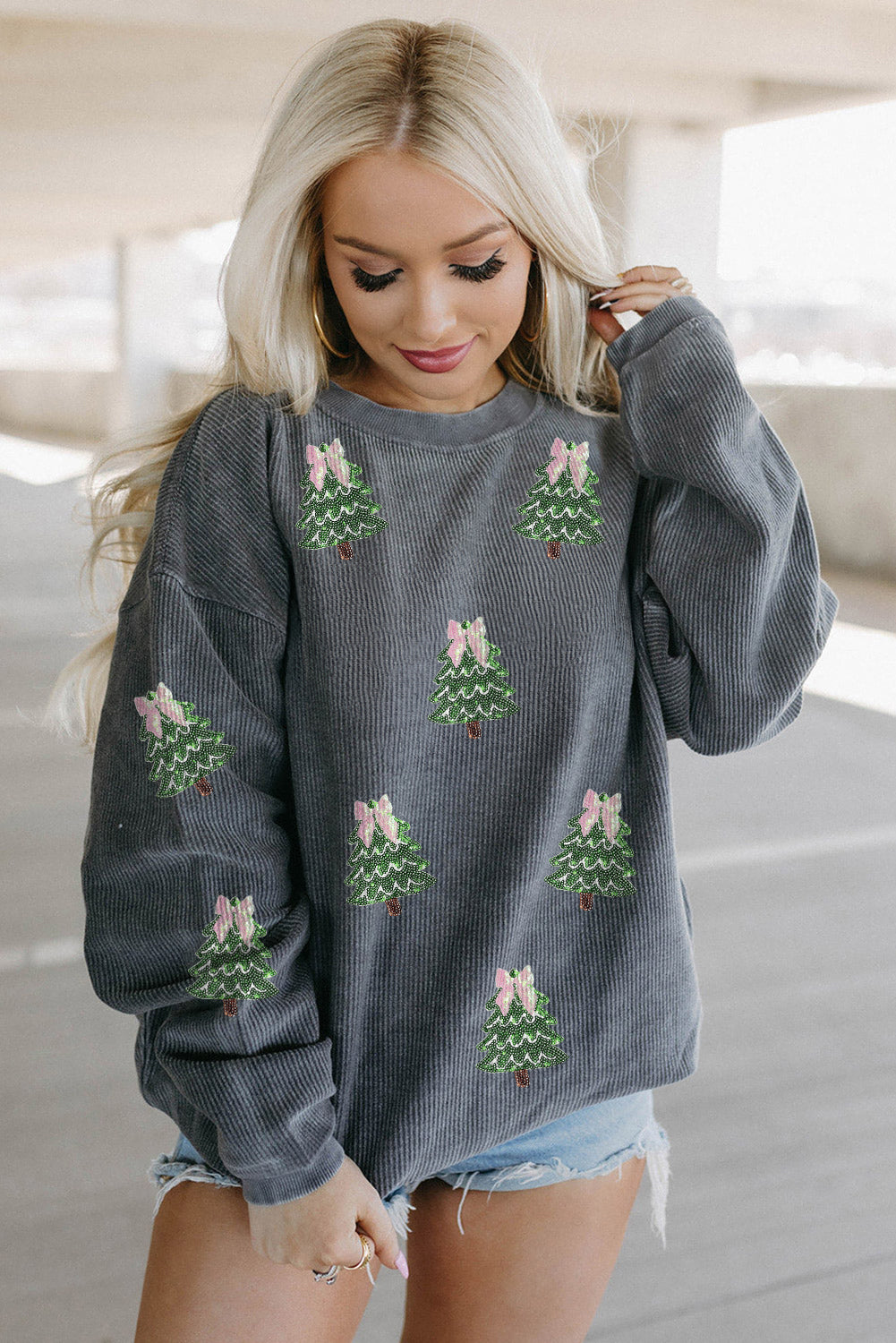 Sequined Christmas Tree Sweatshirt in Gray