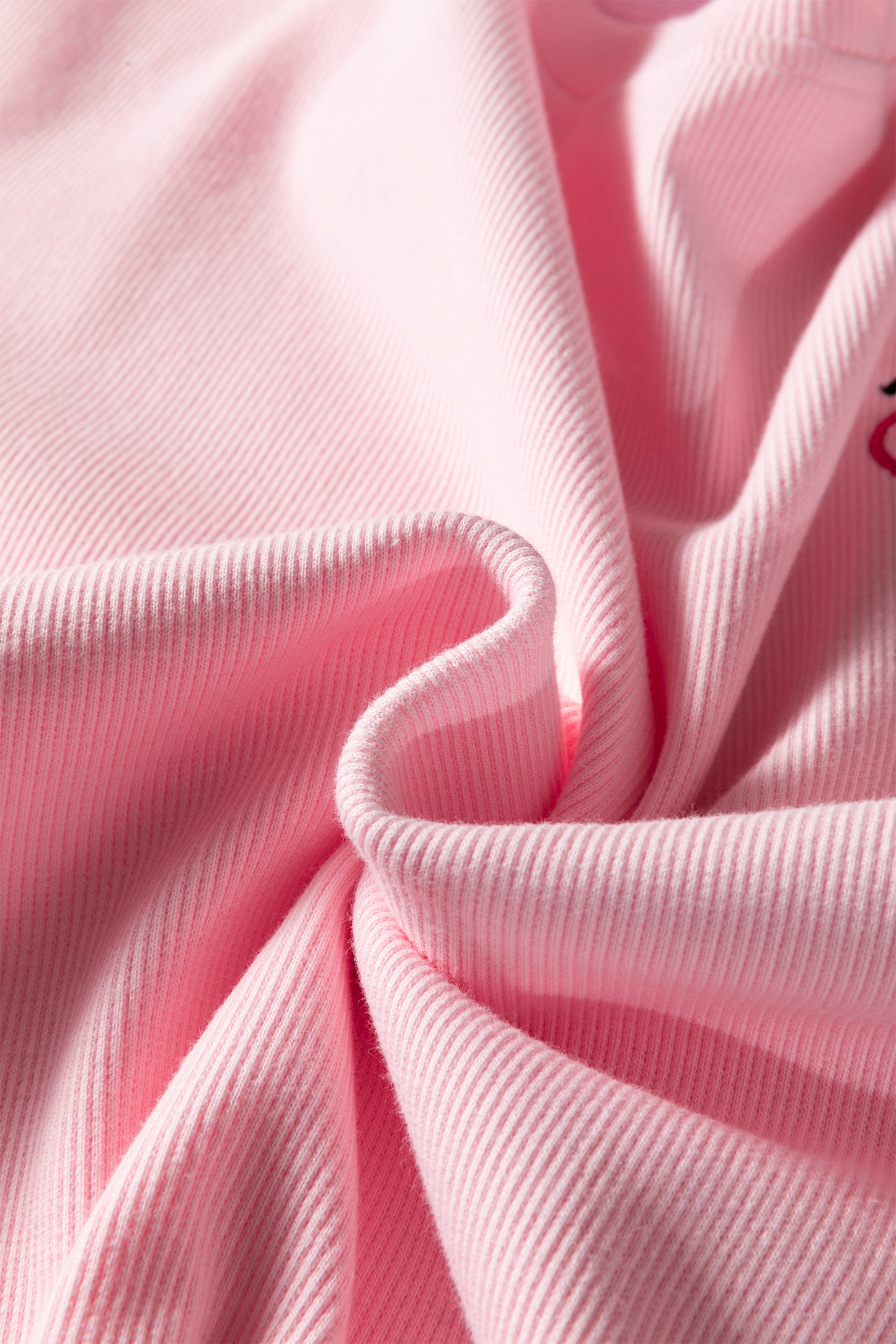 Sweatshirt in Embroidered XOXO or Printed Hearts