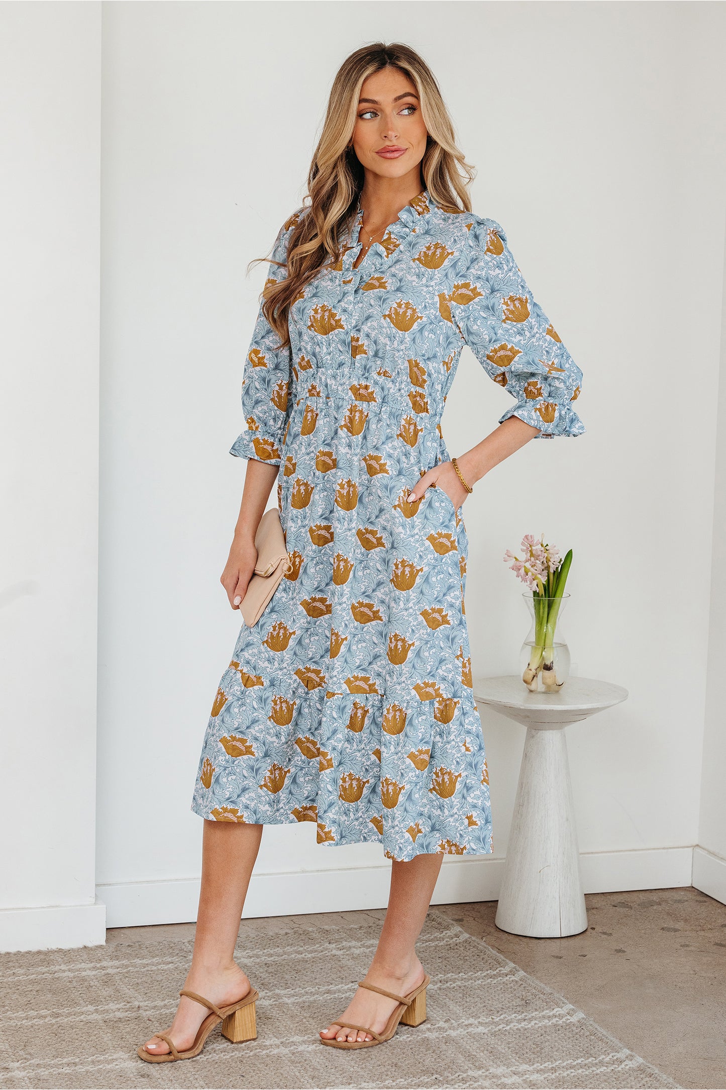 Floral Print Frilled Neck Dress