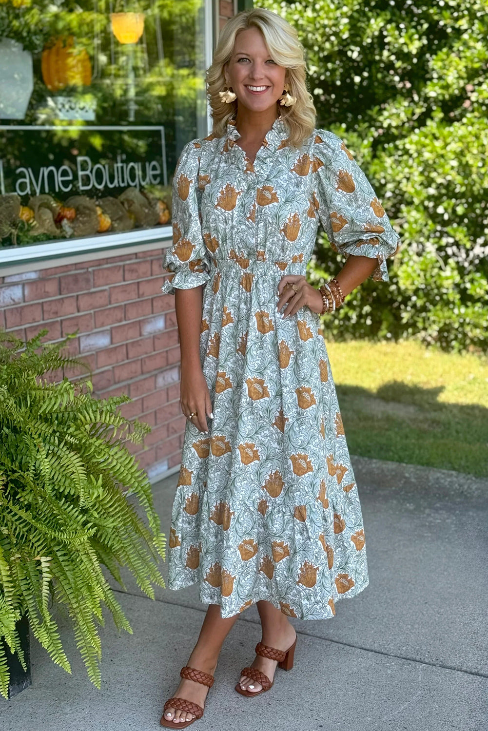 Floral Print Frilled Neck Dress