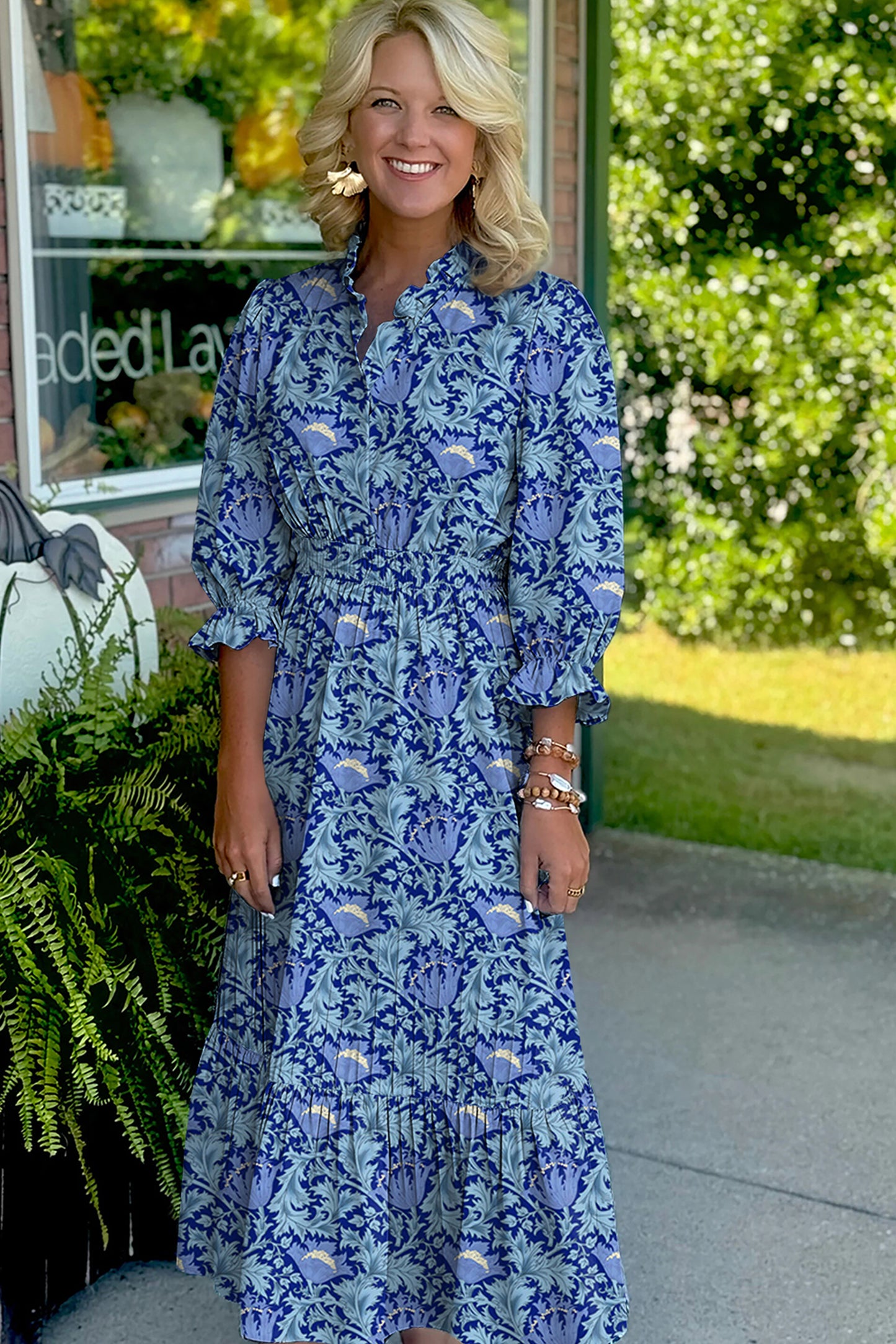 Floral Print Frilled Neck Dress