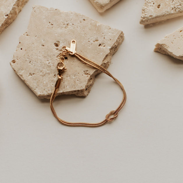 Evelyn Infinity Knot Bracelet