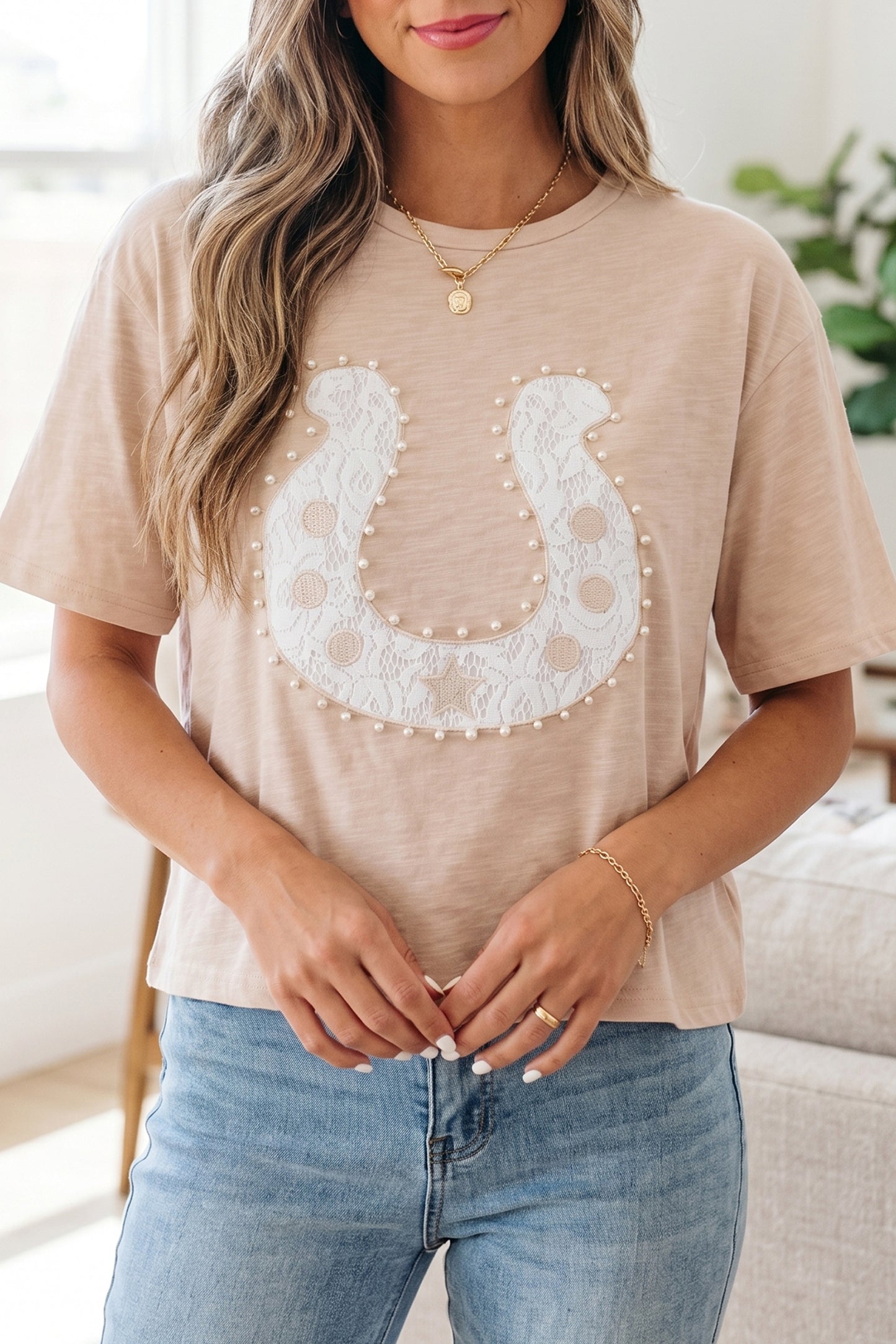 Pearl and Lace Horseshoe Tee