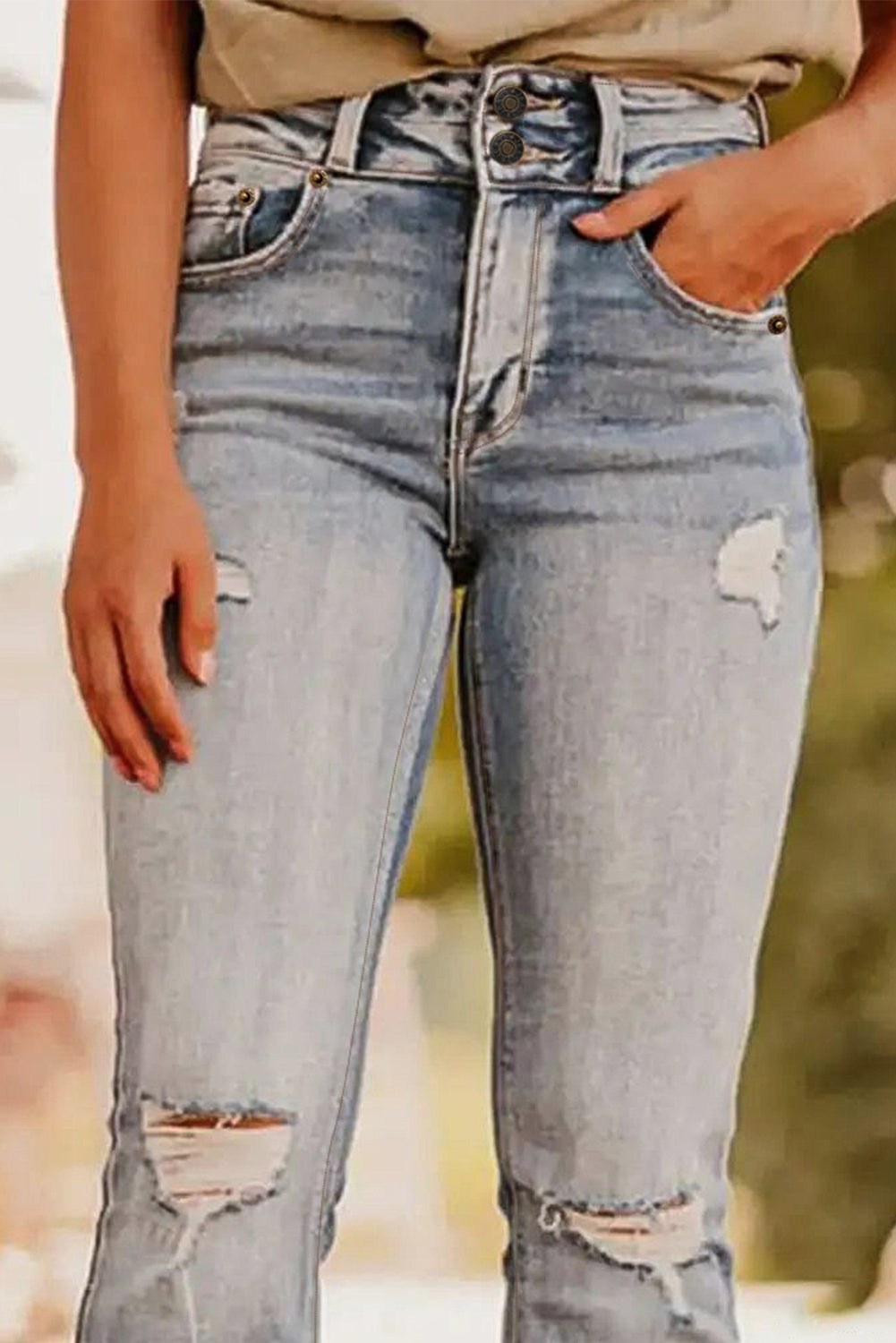 Light Wash Ripped Flare Jeans